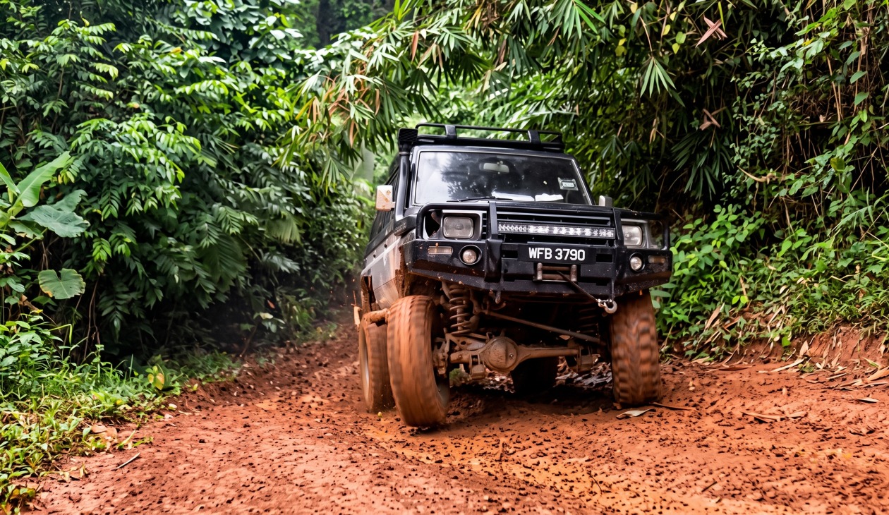 Diuji Di Laluan Off-Road Sebenar